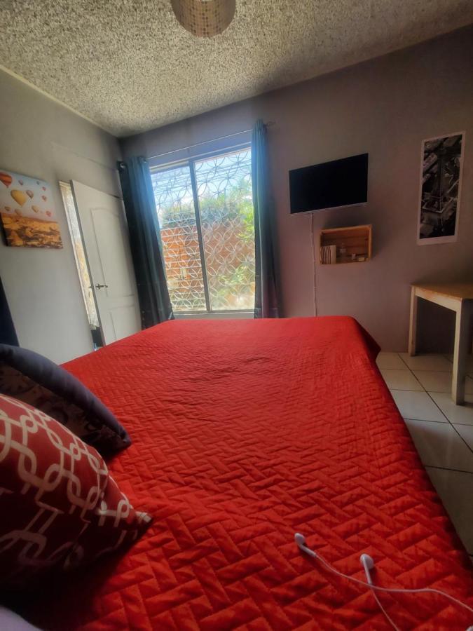 Hostal De Lucca Γουατεμάλα Εξωτερικό φωτογραφία