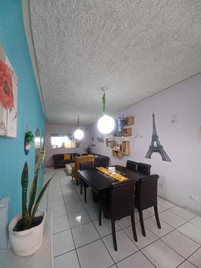 Hostal De Lucca Γουατεμάλα Εξωτερικό φωτογραφία