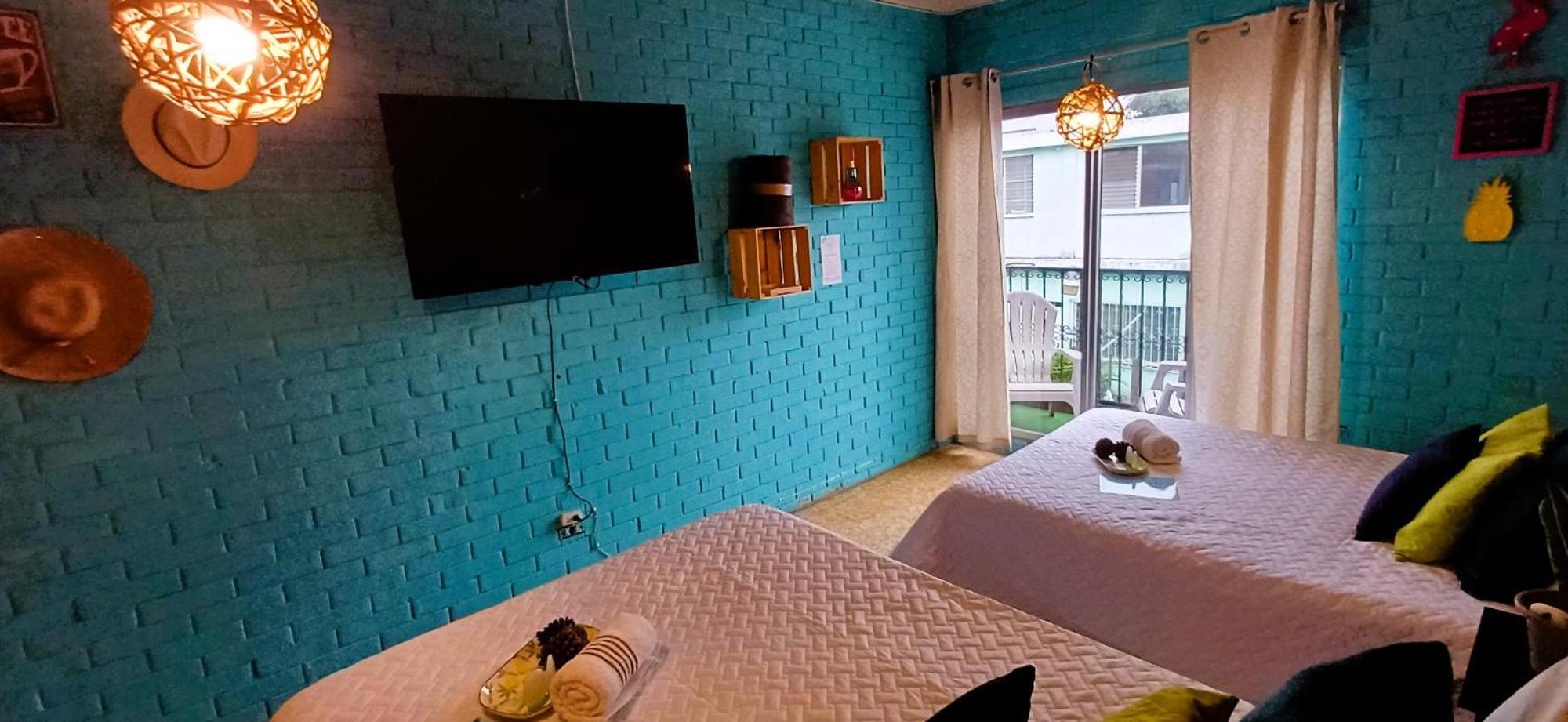 Hostal De Lucca Γουατεμάλα Εξωτερικό φωτογραφία